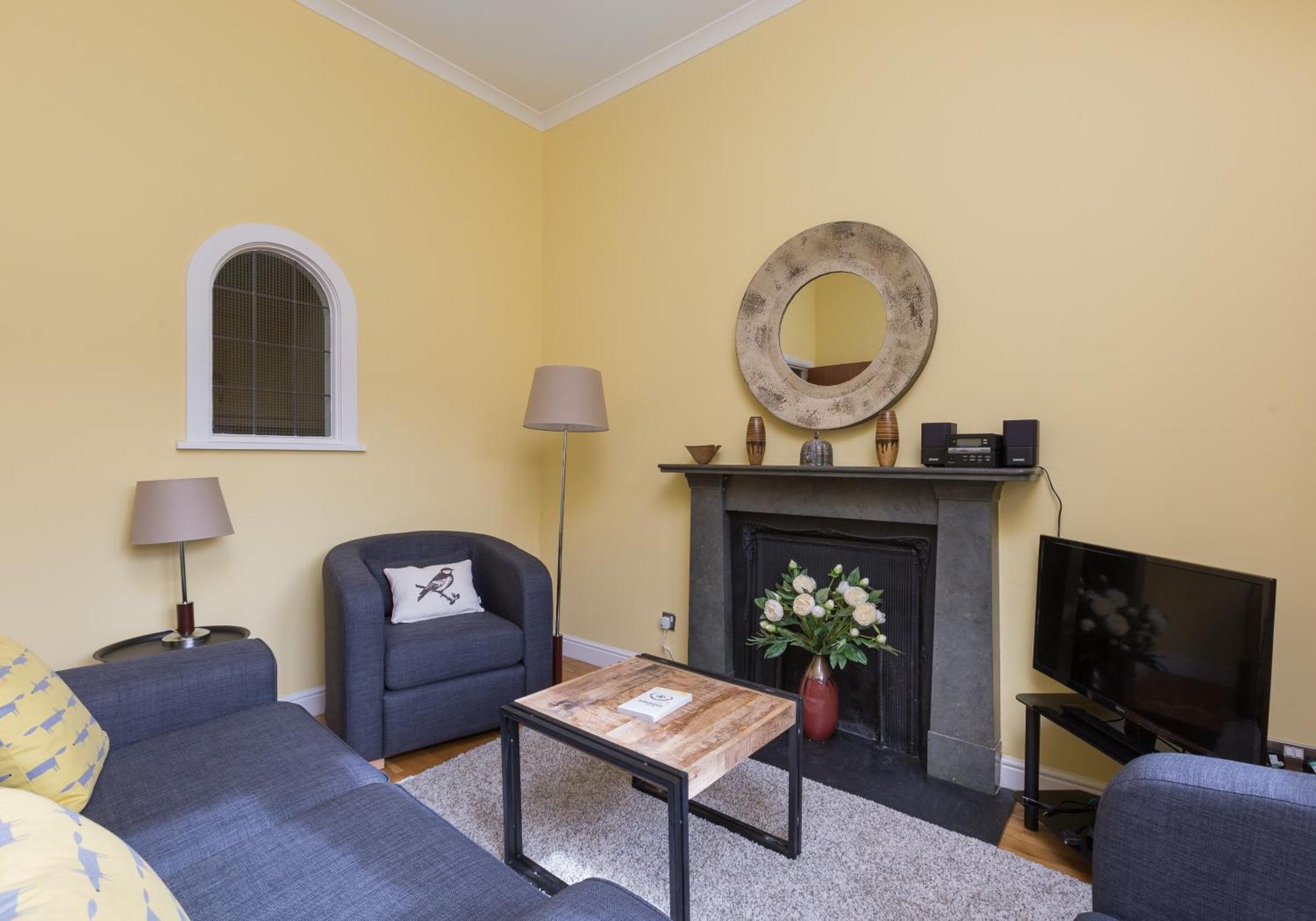 Апартаменты Old Tolbooth Wynd - 393 Эдинбург Экстерьер фото